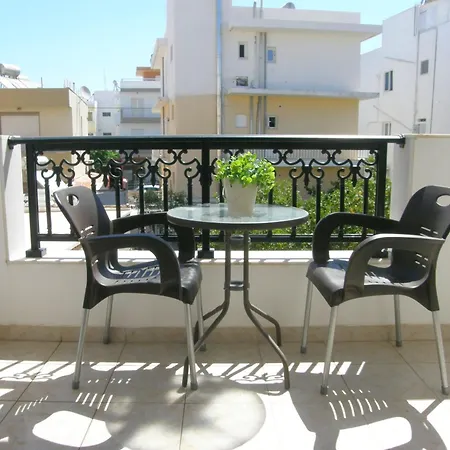Kostas 3 * بلدة كوس